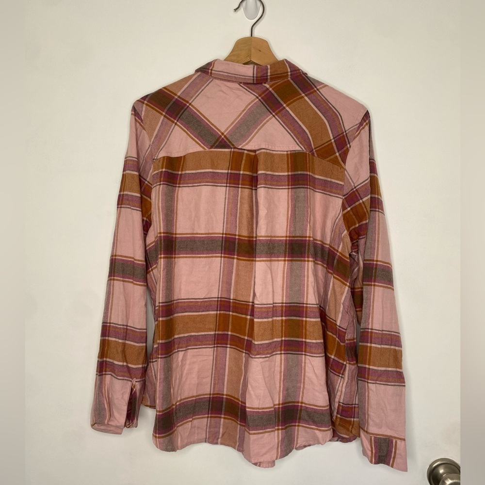 Maurice’s Pink Flannel, Size 0X - Picture 4 of 4